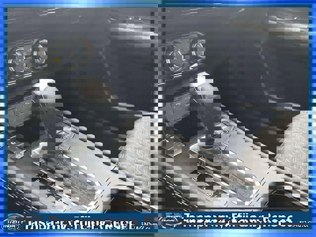 Certified 2025 Nissan Kicks SV image 28