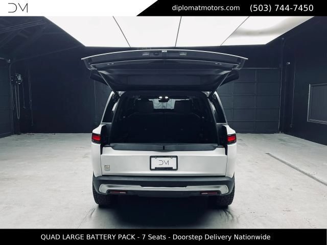 Used 2023 Rivian R1S Adventure AWD/4WD image 42
