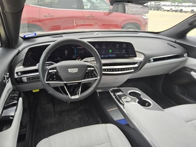 Used 2025 Cadillac Lyriq Sport w/ LPO, Floor Liner Package AWD/4WD image 2