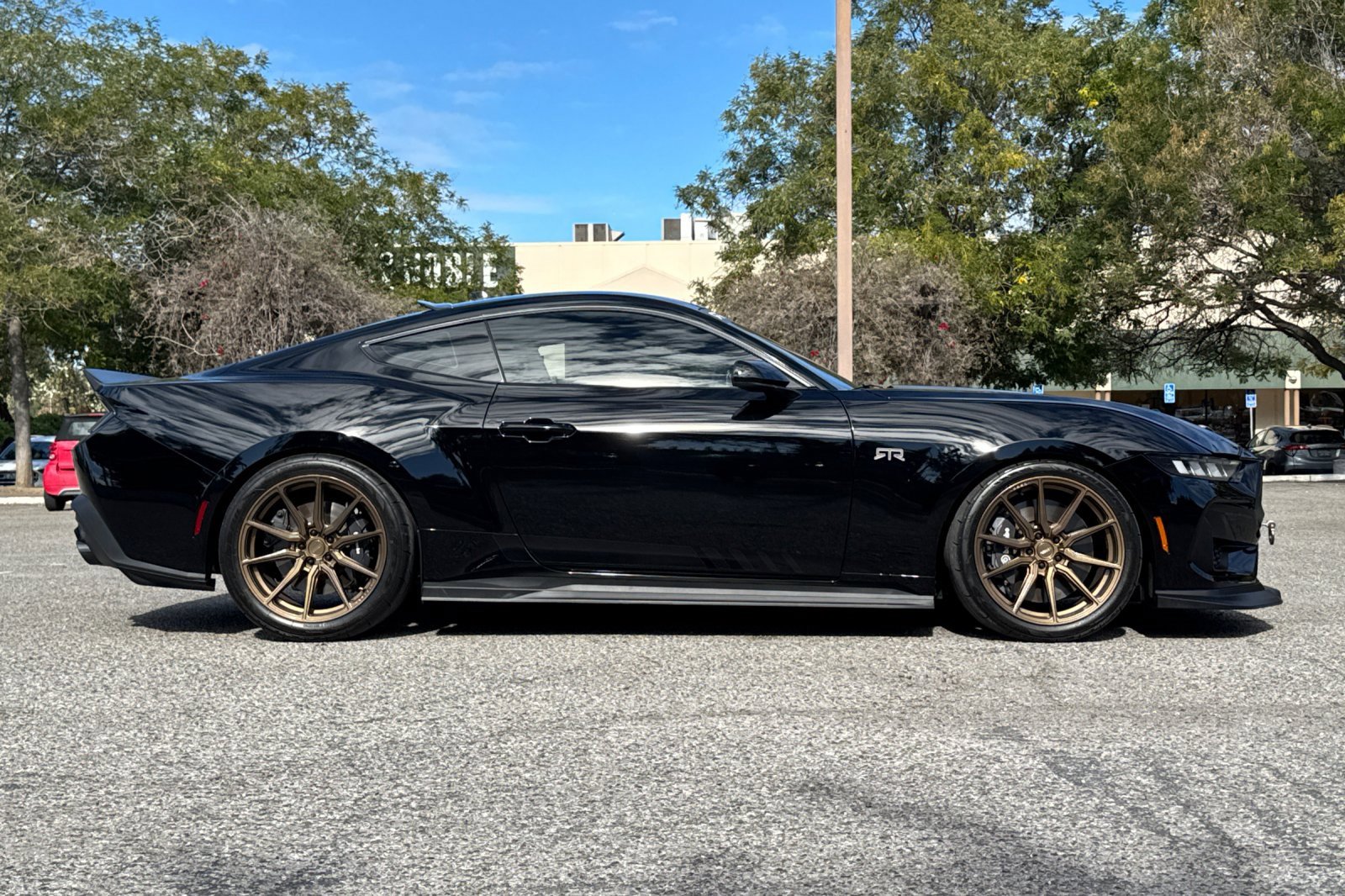 Used 2024 Ford Mustang GT w/ GT Performance Package image 3