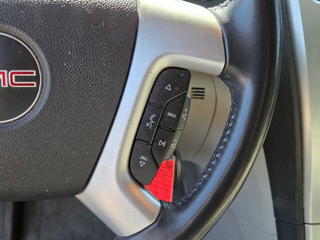 Used 2012 GMC Acadia SLT w/ LPO, 'HIT The Road' Package image 21