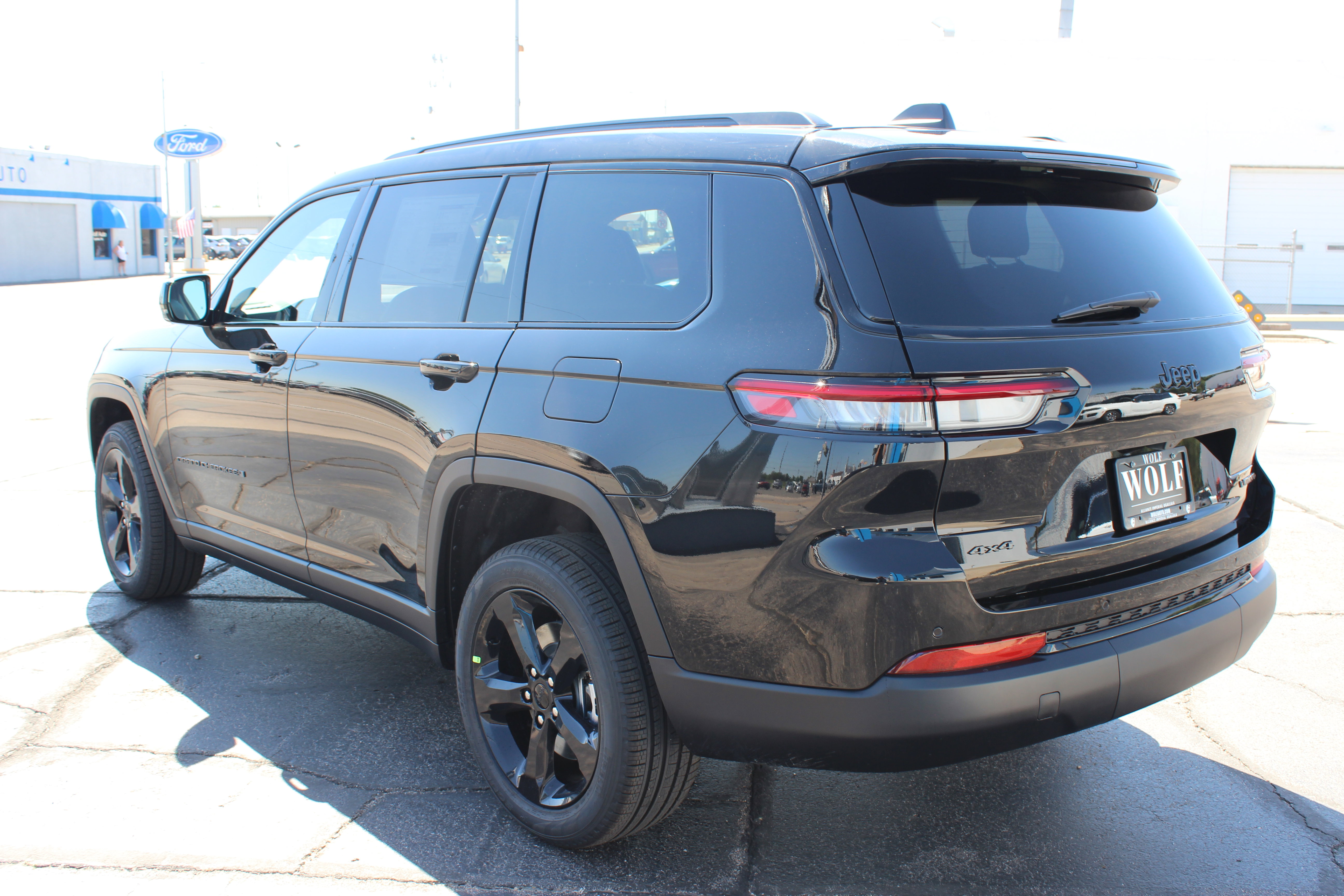 New 2025 Jeep Grand Cherokee L Limited image 7