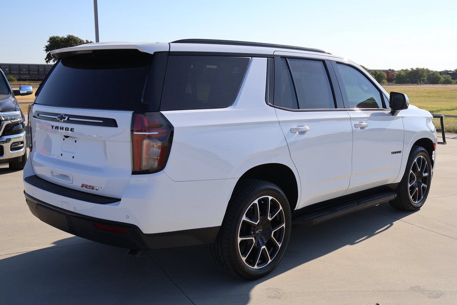 Used 2023 Chevrolet Tahoe RST w/ Luxury Package RWD image 6