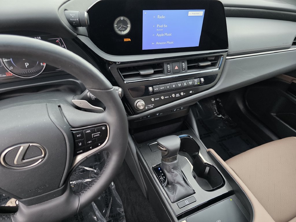 Certified 2024 Lexus ES 350 w/ Premium Package FWD image 25
