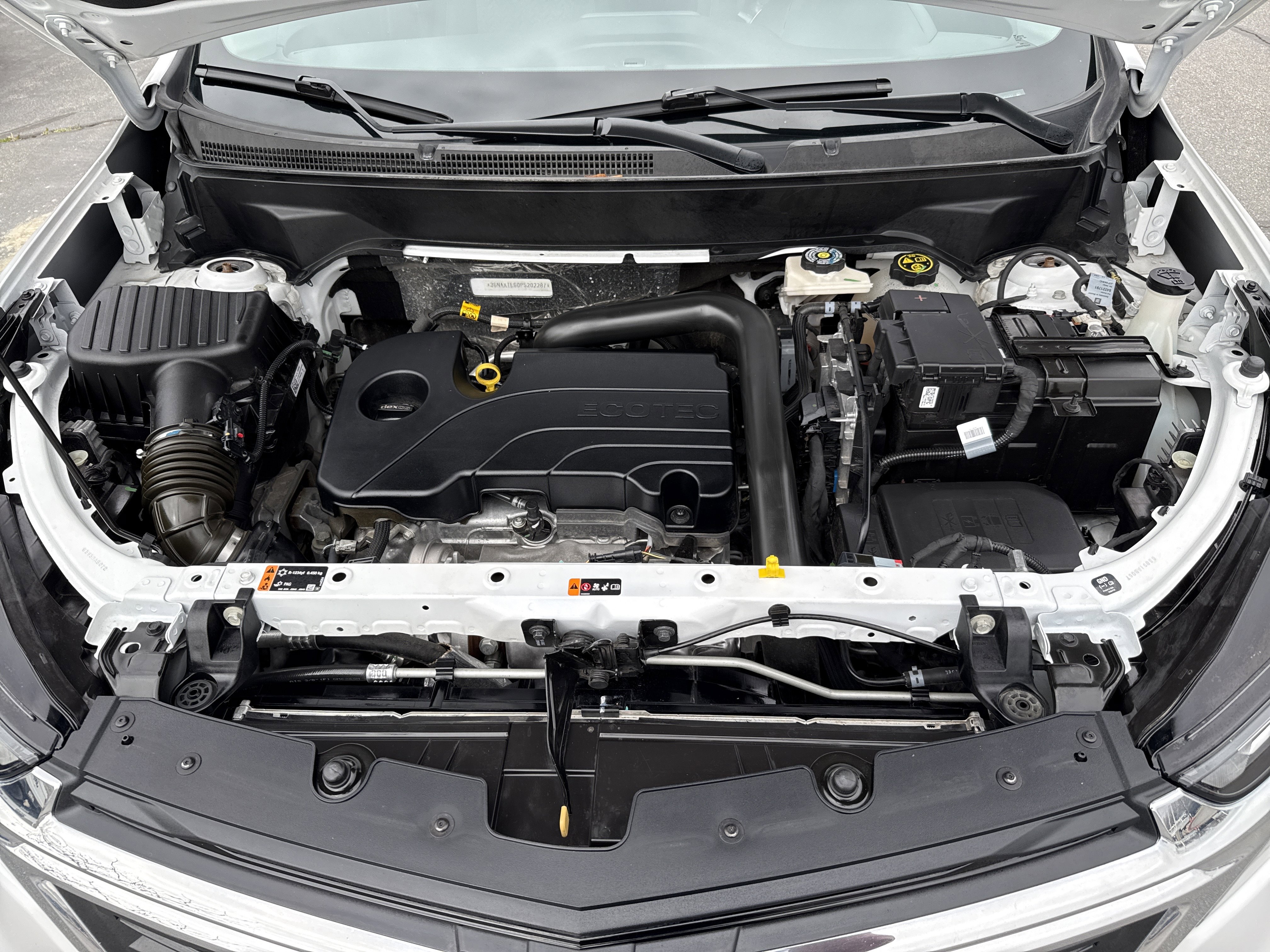 Used 2023 Chevrolet Equinox LT w/ LPO, Floor Liner Package AWD/4WD image 29