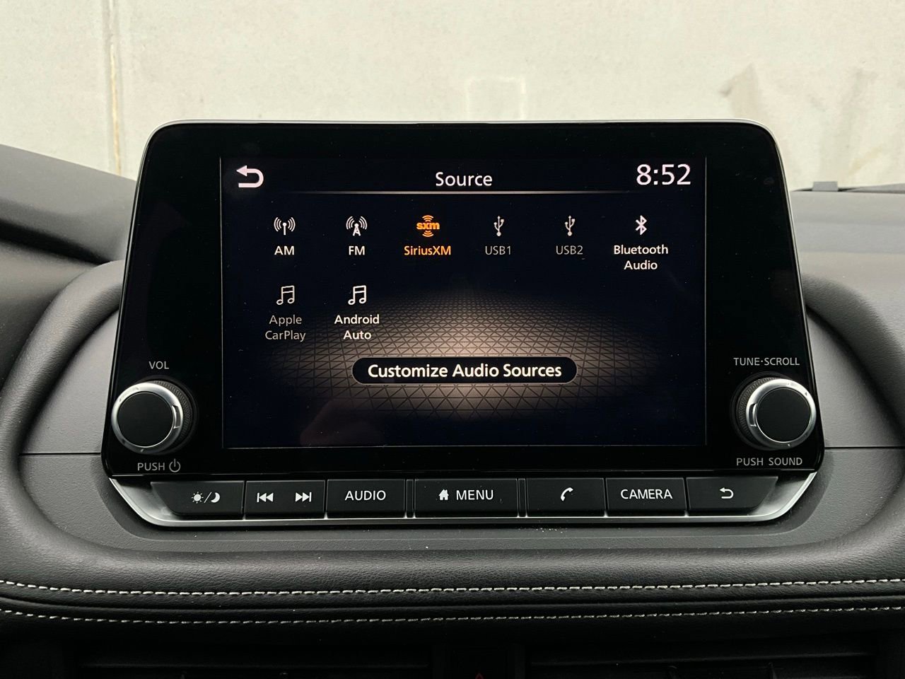 Used 2025 Nissan Rogue SV image 30