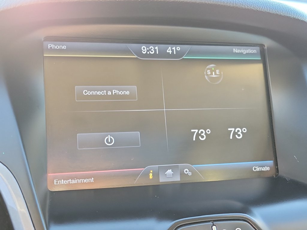 Used 2013 Ford Focus Titanium FWD image 26