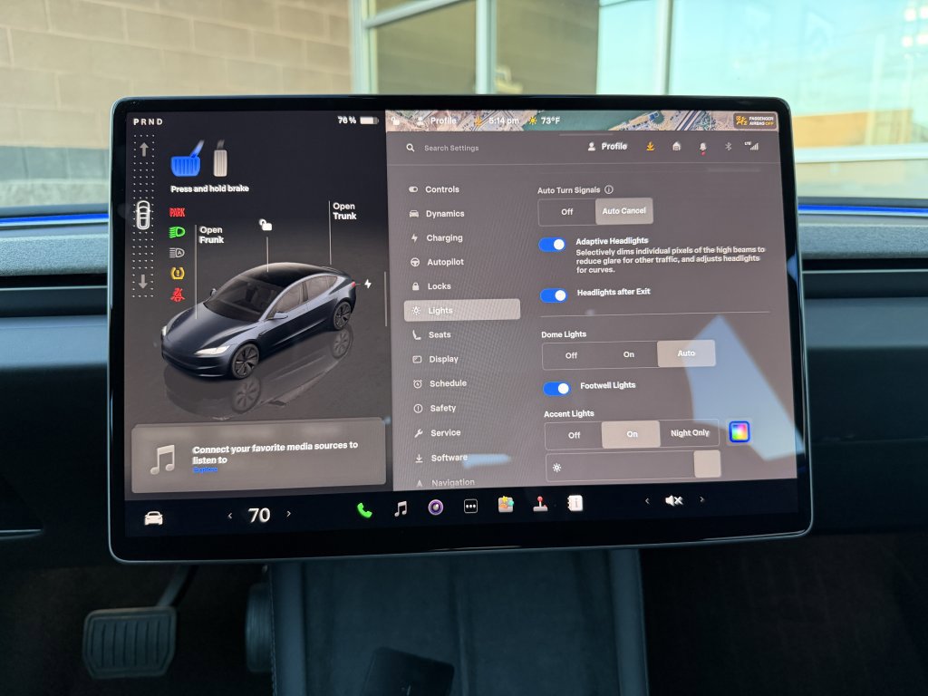 Used 2025 Tesla Model 3 image 21