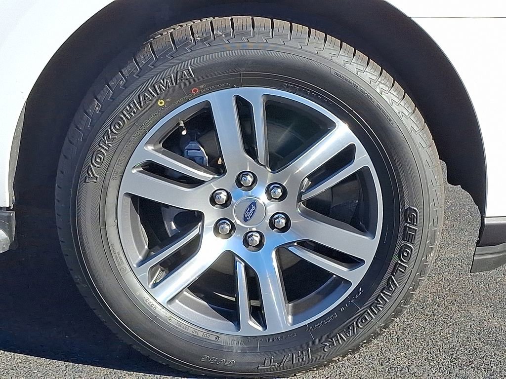 Certified 2023 Ford Expedition Limited image 8