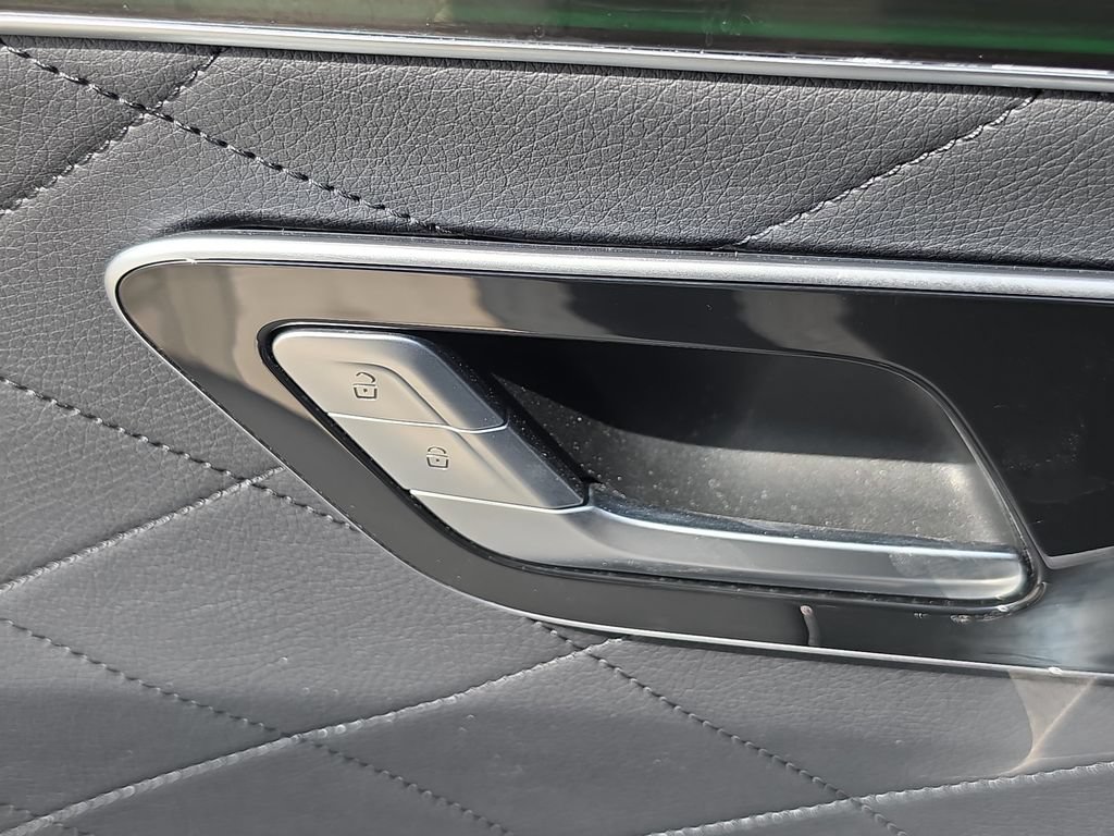 Used 2023 Mercedes-Benz S 580 4MATIC Sedan w/ AMG Line image 14