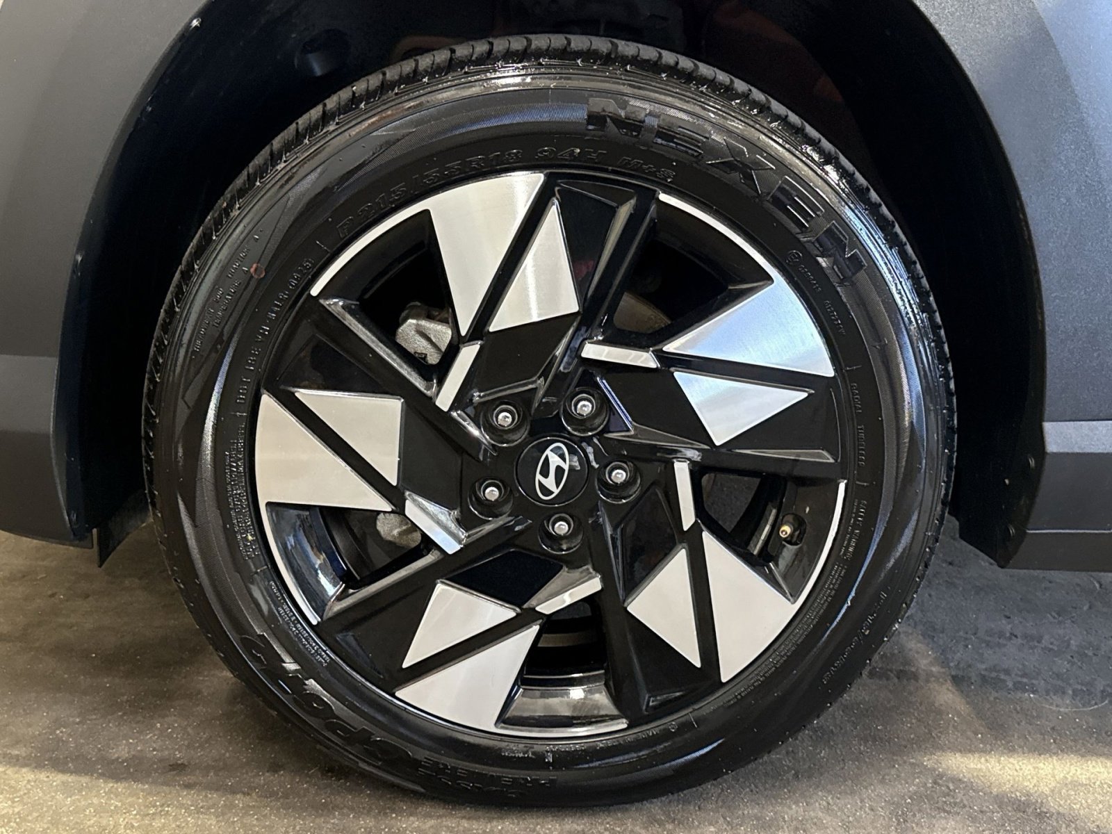 Certified 2024 Hyundai Kona SEL FWD image 12