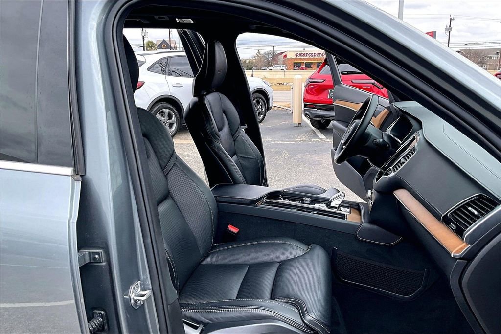 Used 2020 Volvo XC90 T8 Inscription AWD/4WD image 10