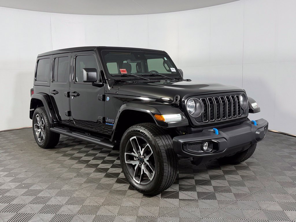 Used 2024 Jeep Wrangler Unlimited AWD/4WD image 5