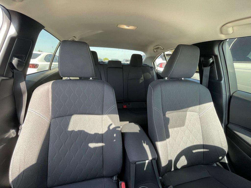 Used 2024 Toyota Corolla LE FWD image 29