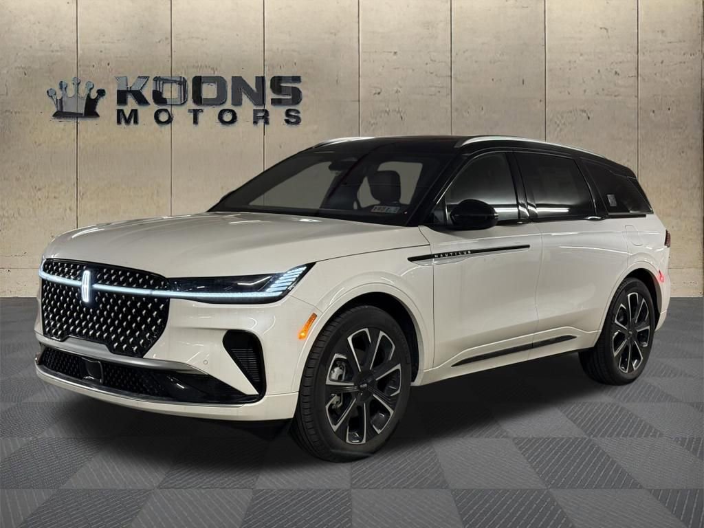 New 2026 Lincoln Nautilus Reserve image 1