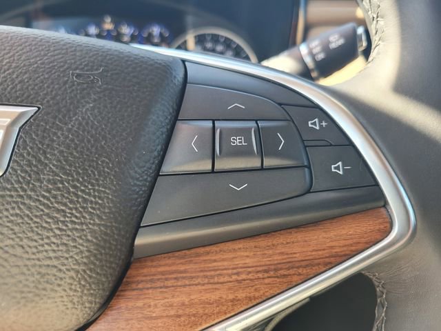 Used 2017 Cadillac XT5 Platinum w/ Driver Assist Package image 27