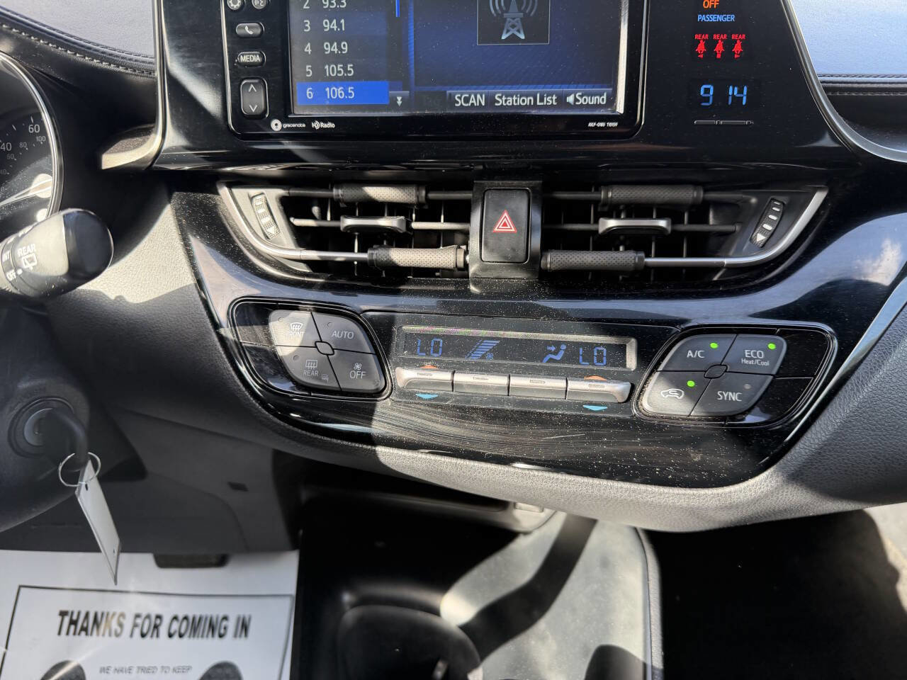 Used 2018 Toyota C-HR XLE FWD image 34
