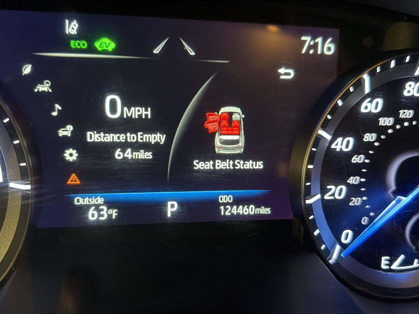 Used 2020 Toyota Highlander Platinum FWD image 25