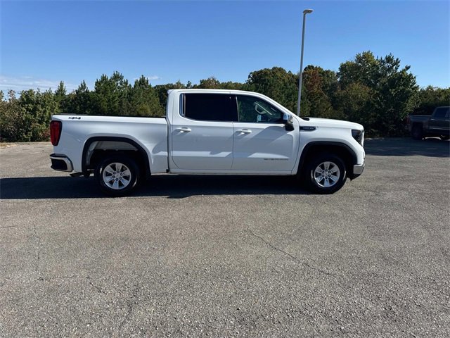 Used 2025 GMC Sierra 1500 SLE image 4