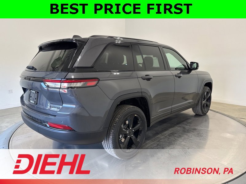 New 2025 Jeep Grand Cherokee Limited w/ Black Appearance Package image 7