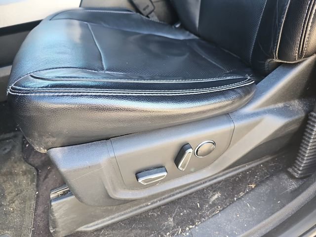 Used 2016 Ford F150 Lariat image 12