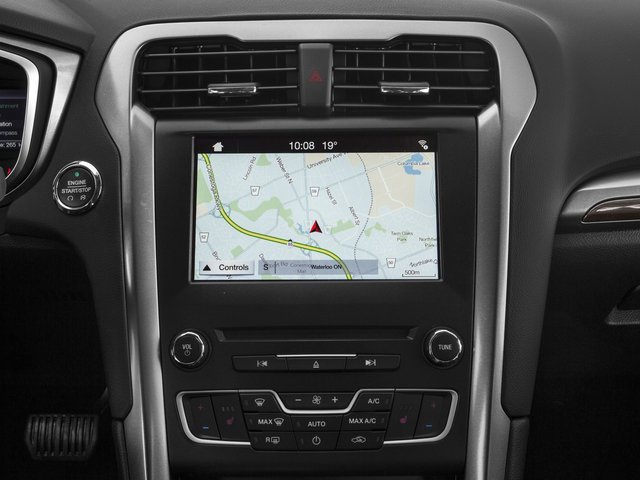 Used 2017 Ford Fusion Energi SE image 17