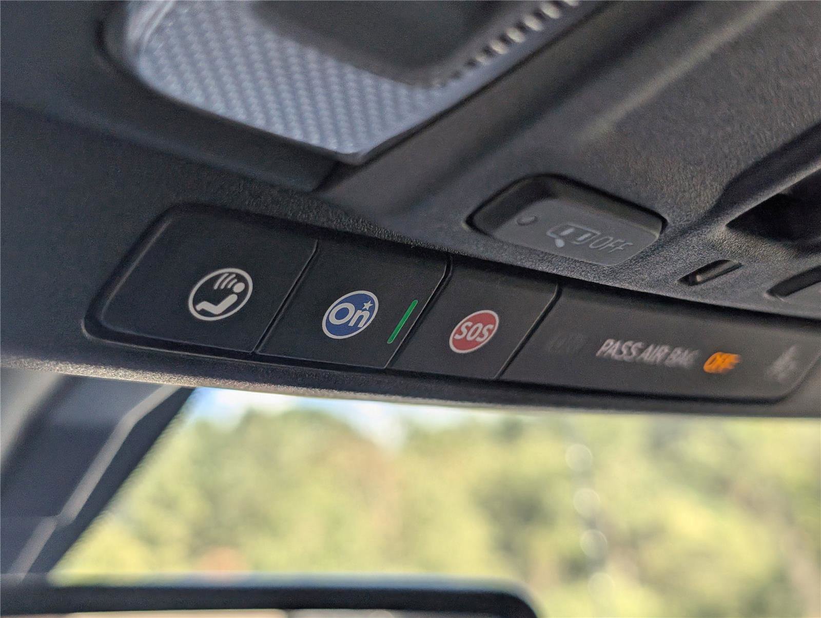 Used 2022 GMC Sierra 2500 AT4 w/ AT4 Preferred Package image 29