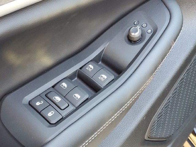 New 2027 Jeep Grand Cherokee L Limited AWD/4WD image 21