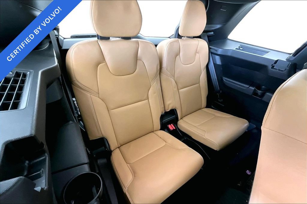 Used 2023 Volvo XC90 B6 Ultimate w/ Protection Package Premier AWD/4WD image 35