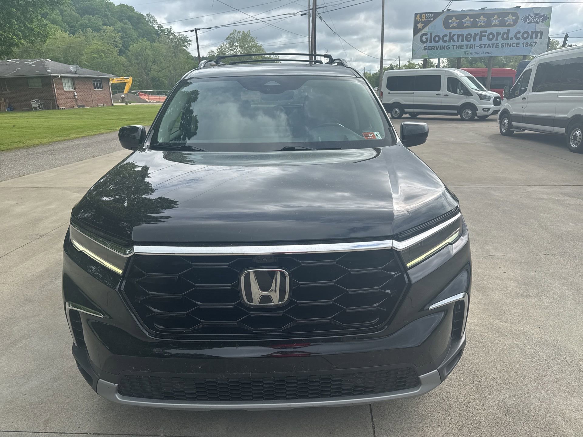 Used 2023 Honda Pilot Elite image 3