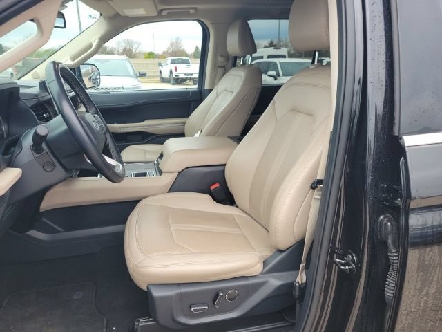 Used 2024 Ford Expedition Limited RWD image 22