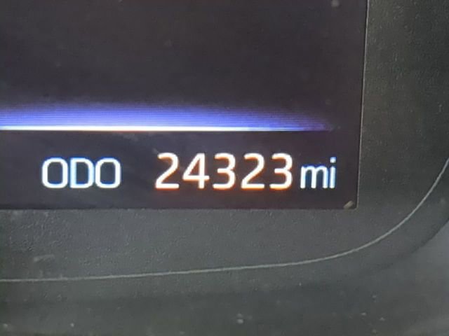 Used 2022 Toyota Corolla SE image 29