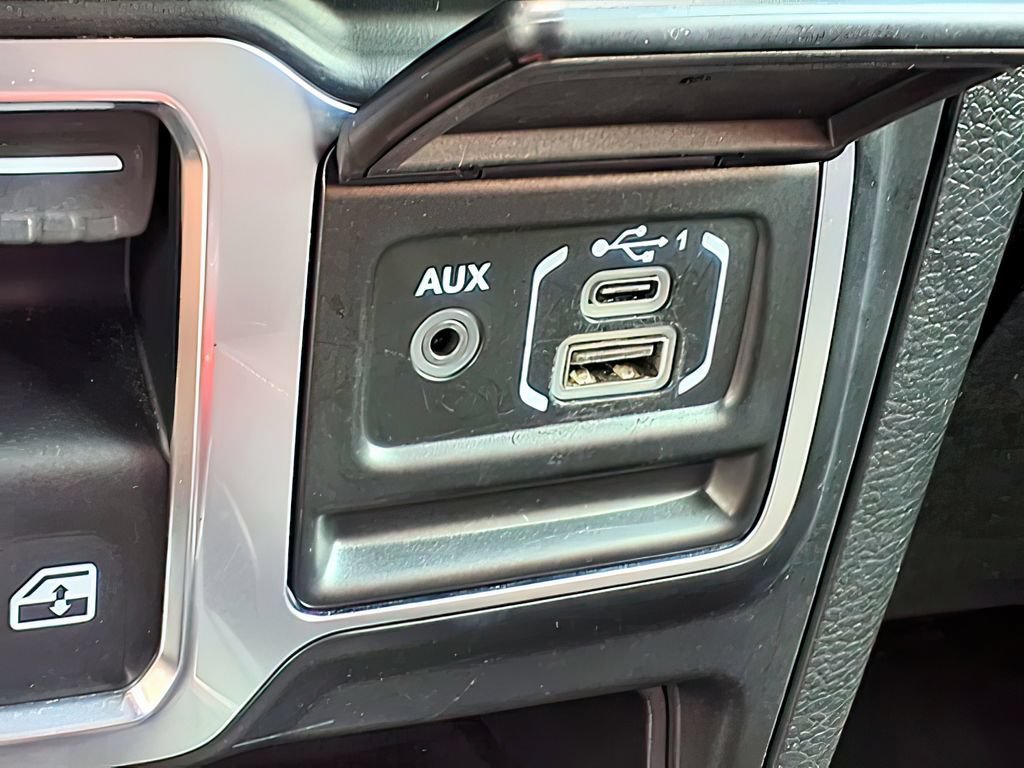 Used 2020 Jeep Wrangler Sport AWD/4WD image 10