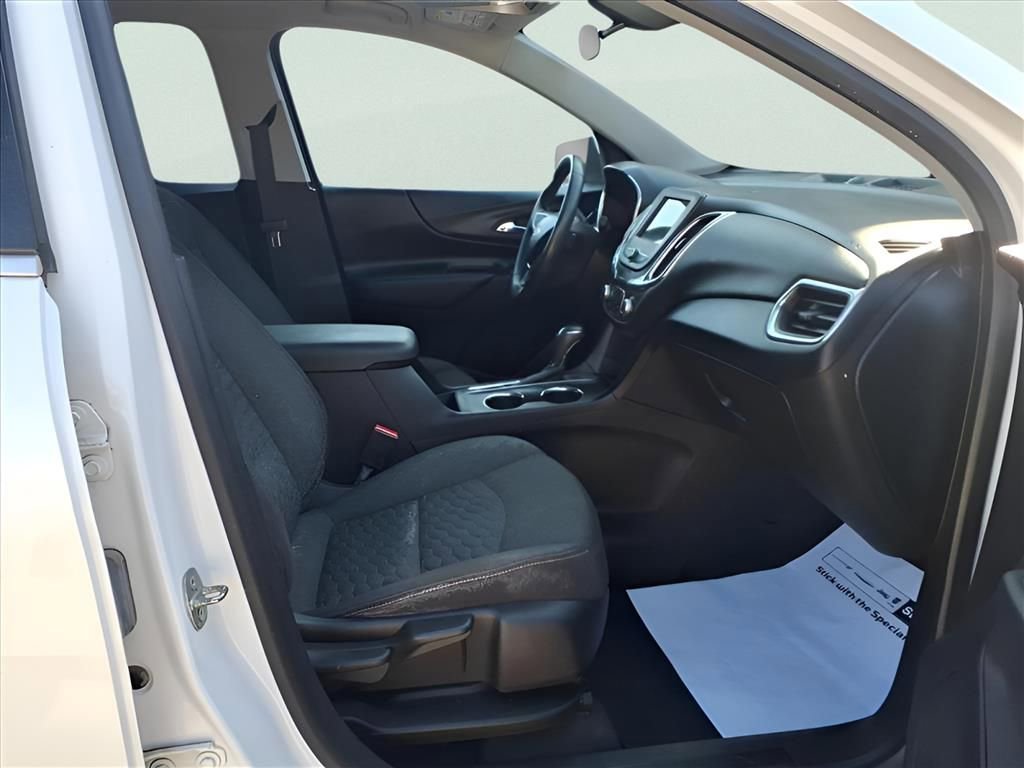 Used 2019 Chevrolet Equinox LT image 12