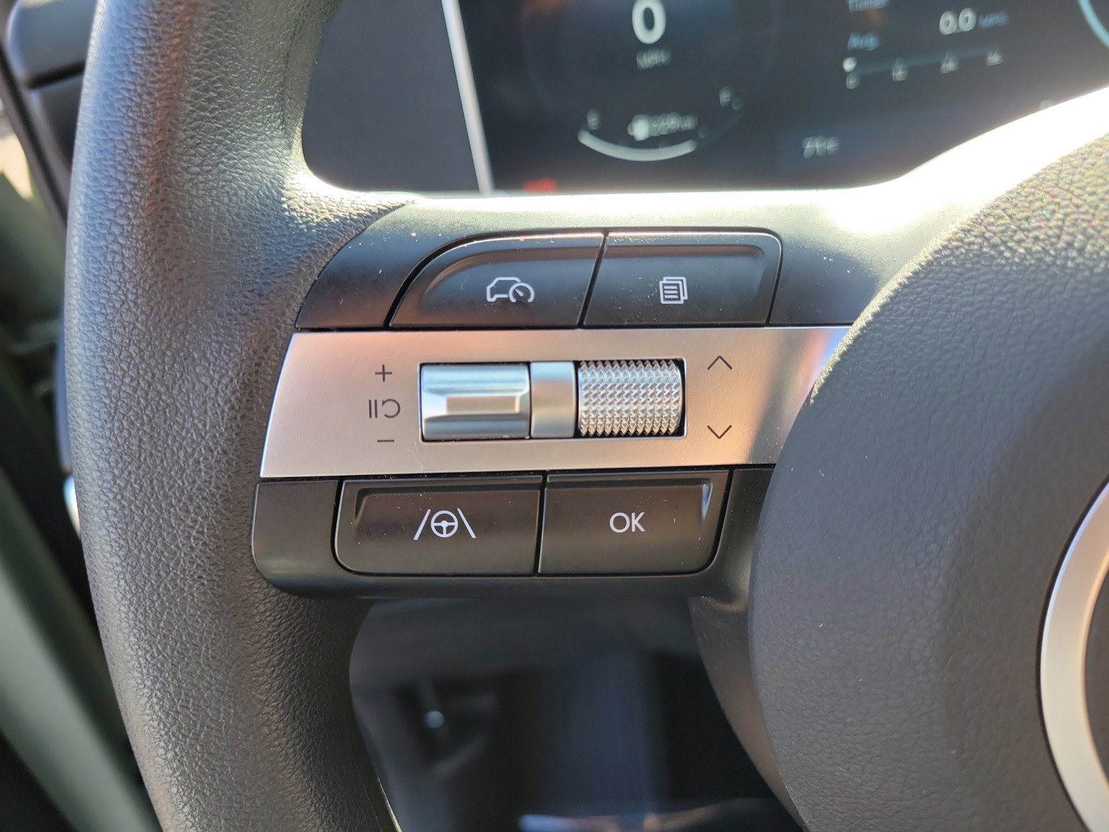 Used 2025 Hyundai Santa Cruz SEL image 18