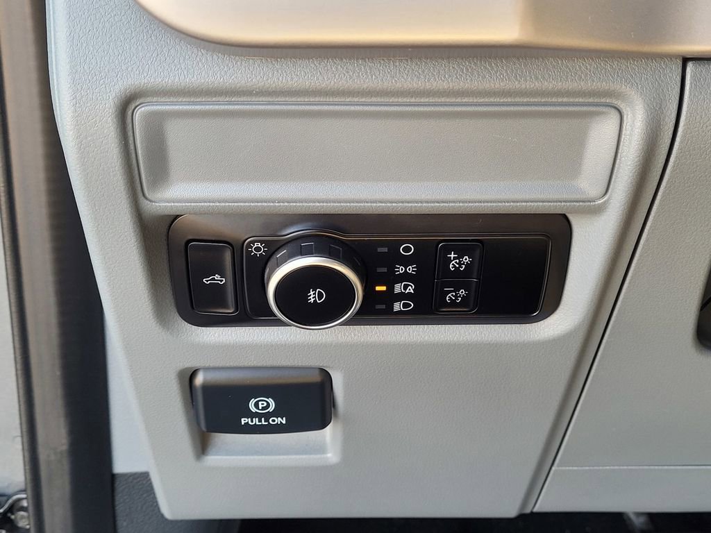 Used 2023 Ford F150 XLT image 24