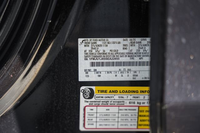 Used 2025 Ford Expedition Active image 55