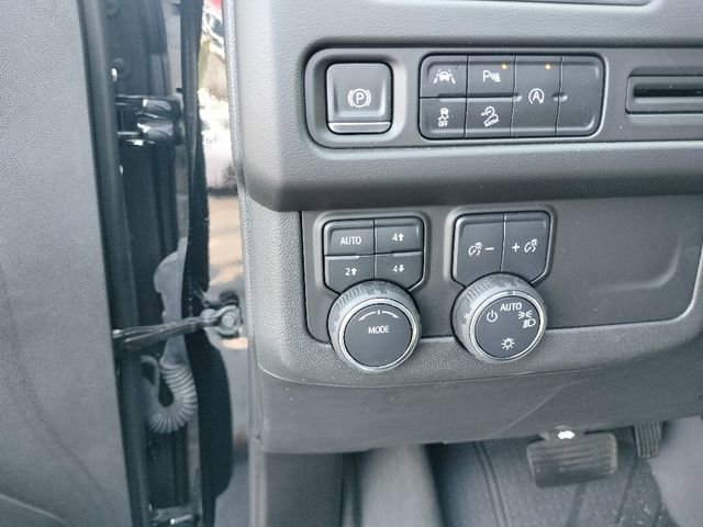 Used 2023 Chevrolet Tahoe Z71 image 28