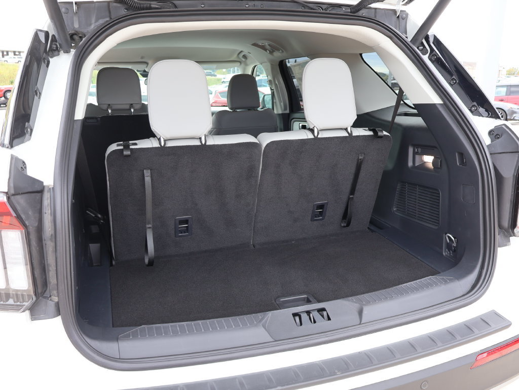 New 2026 Ford Explorer Active AWD/4WD image 16