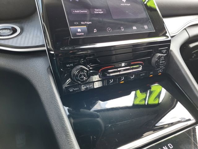 Used 2023 Jeep Grand Cherokee L Laredo AWD/4WD image 18