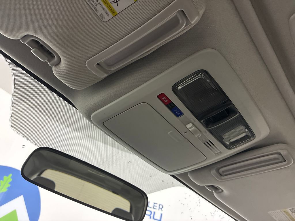 Used 2018 Subaru Forester 2.5i Premium w/ All-Weather Package image 20