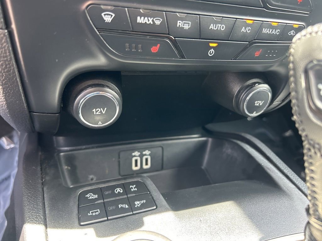 Used 2019 Ford Ranger Lariat w/ Equipment Group 501A Mid image 40