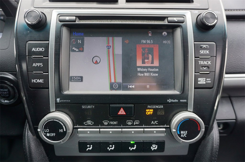 Used 2014 Toyota Camry SE image 9