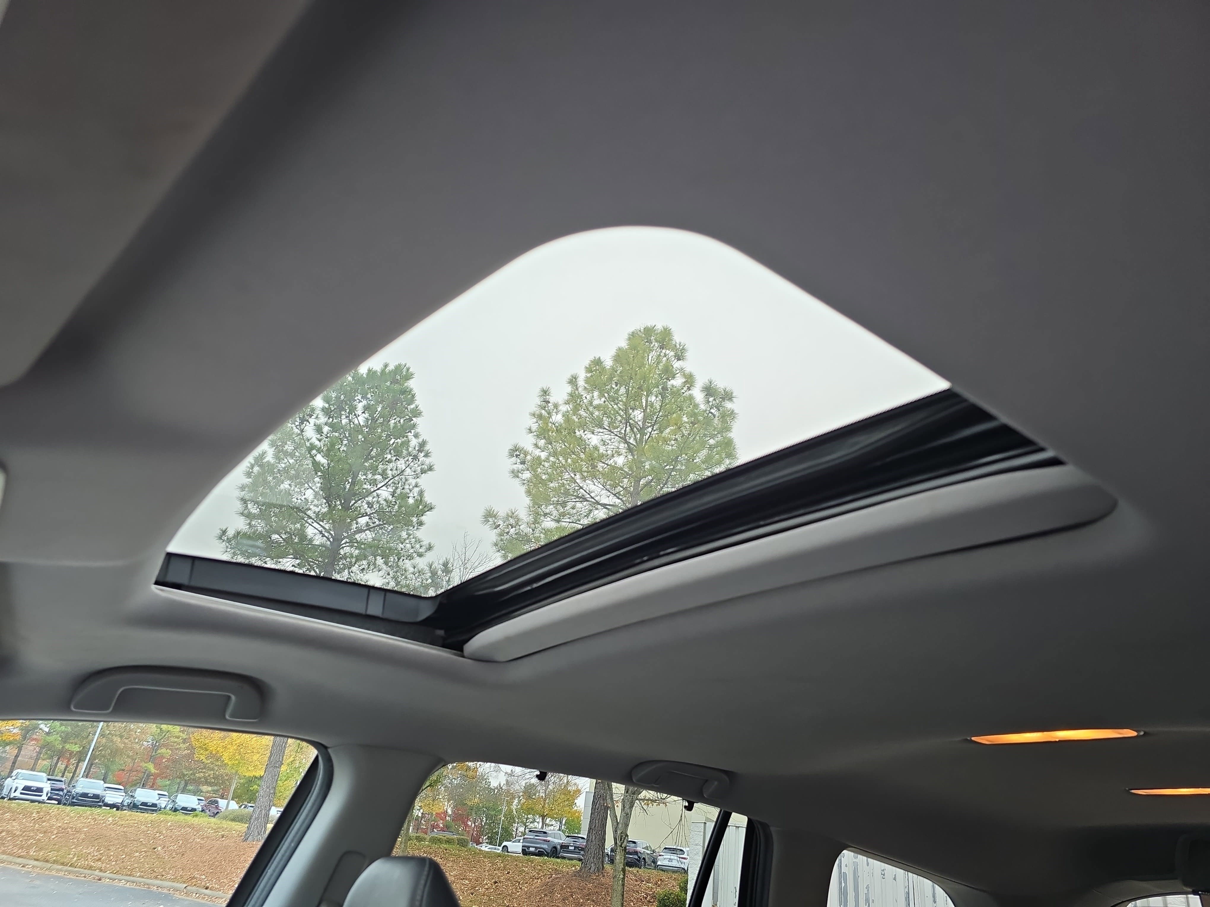 Used 2022 Honda Pilot Special Edition image 31