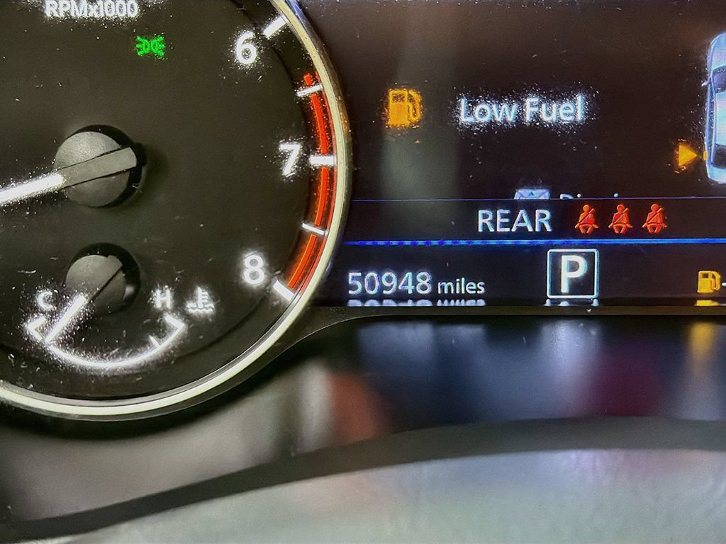 Used 2025 Nissan Altima 2.5 SV AWD/4WD image 30