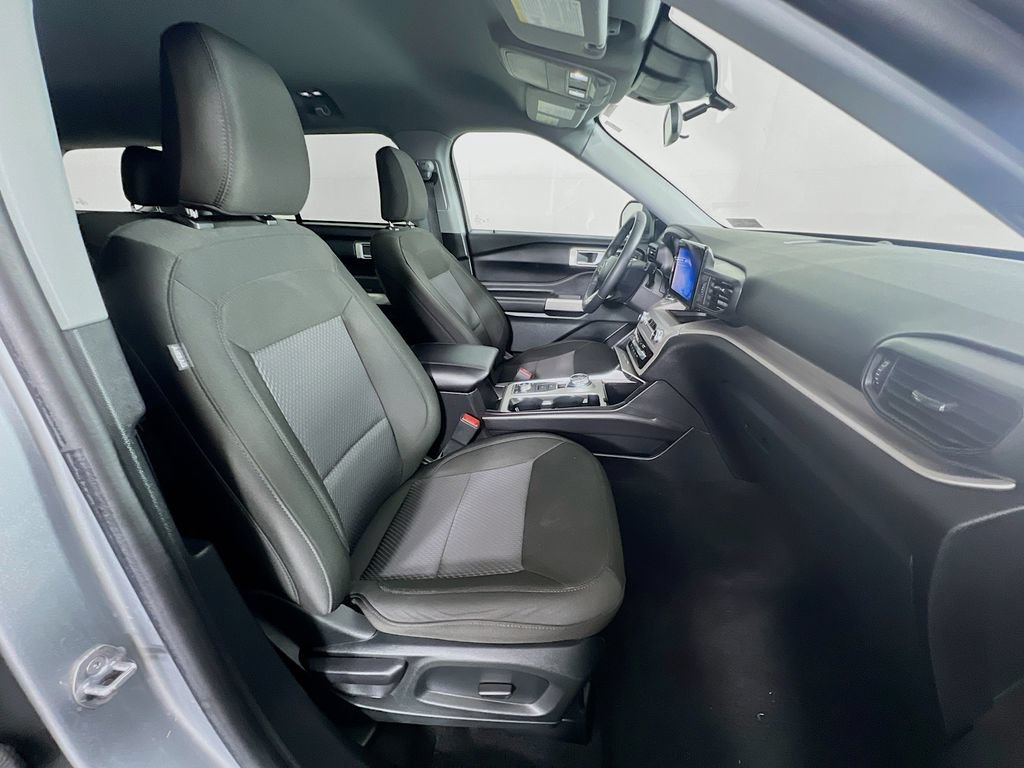 Certified 2024 Ford Explorer XLT AWD/4WD image 29