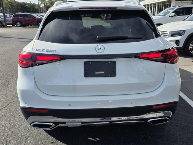 Certified 2025 Mercedes-Benz GLC 300 image 7