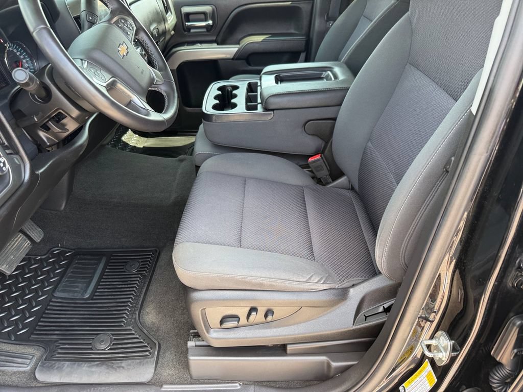 Used 2018 Chevrolet Silverado 1500 LT w/ All Star Edition AWD/4WD image 10