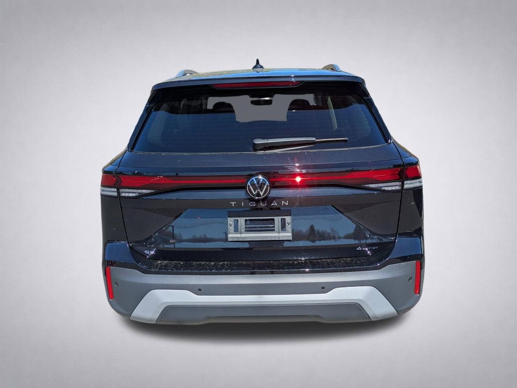 New 2026 Volkswagen Tiguan SE AWD/4WD image 4