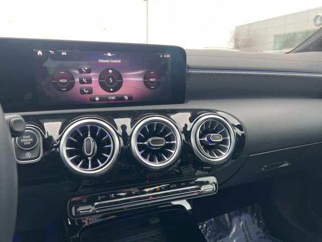 Used 2025 Mercedes-Benz CLA 250 4MATIC image 16